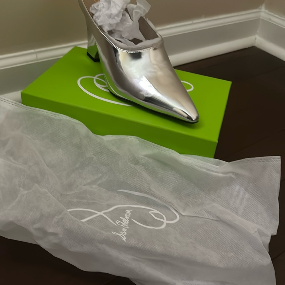 Brand new Sam Edelman mule. - Picture 3 of 6